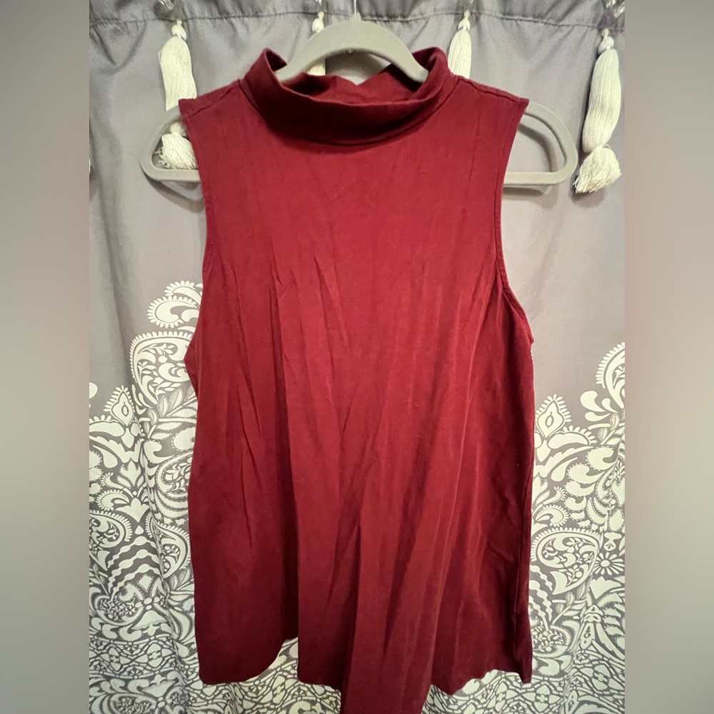 Sleeveless Burgundy Turtleneck Top